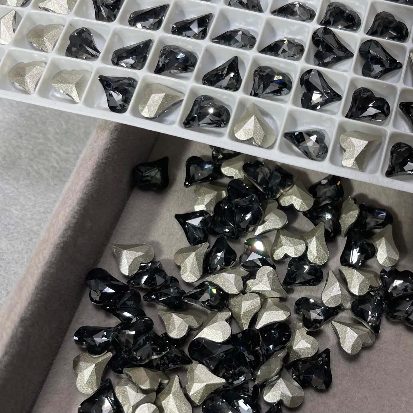 Medium-sized Heart Zircon-luxury nail or DIY
