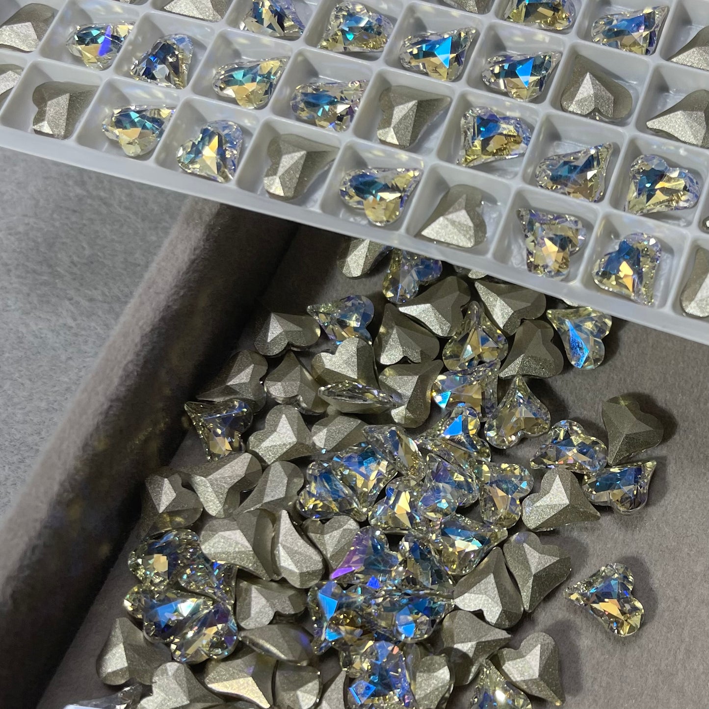 Medium-sized Heart Zircon-luxury nail or DIY