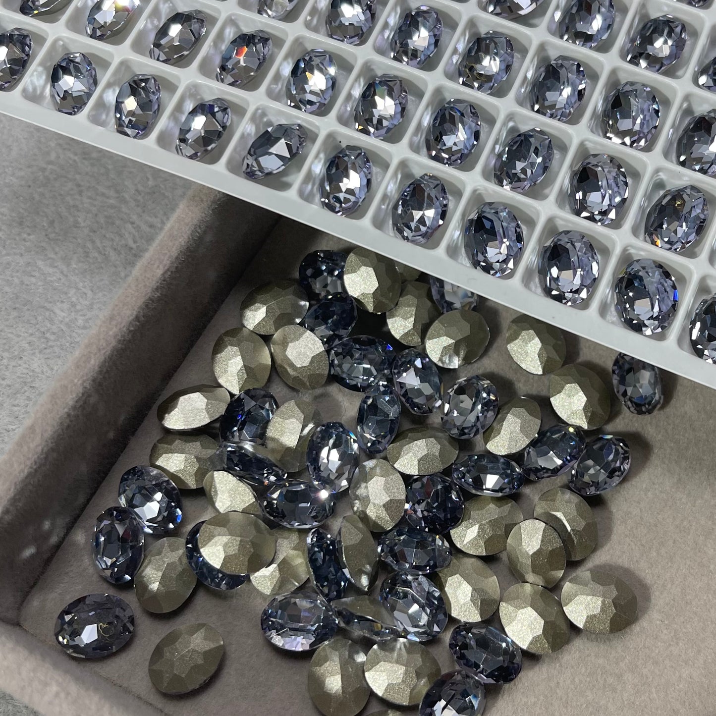 Medium-sized Oval Zircon-luxury nail or DIY