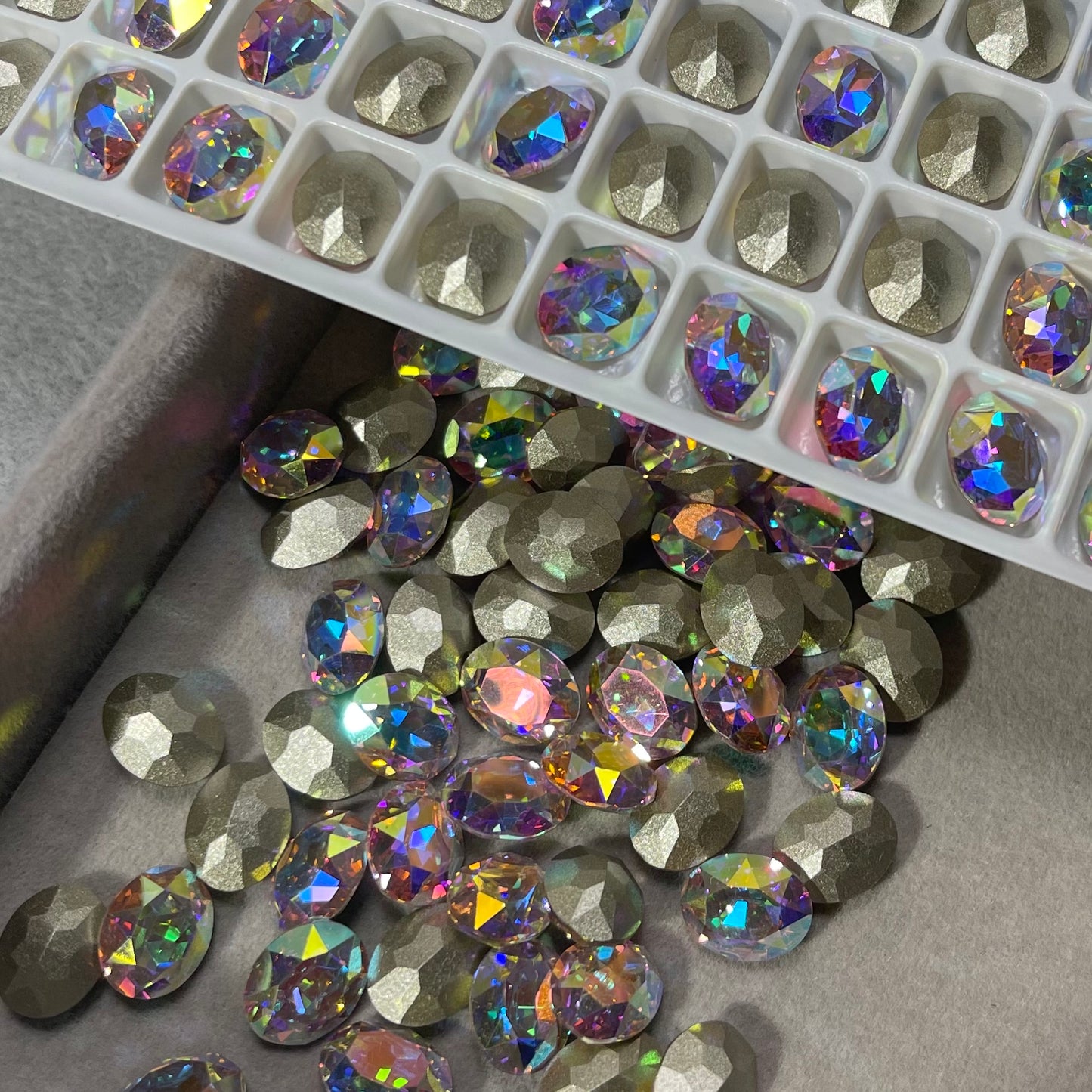 Medium-sized Oval Zircon-luxury nail or DIY