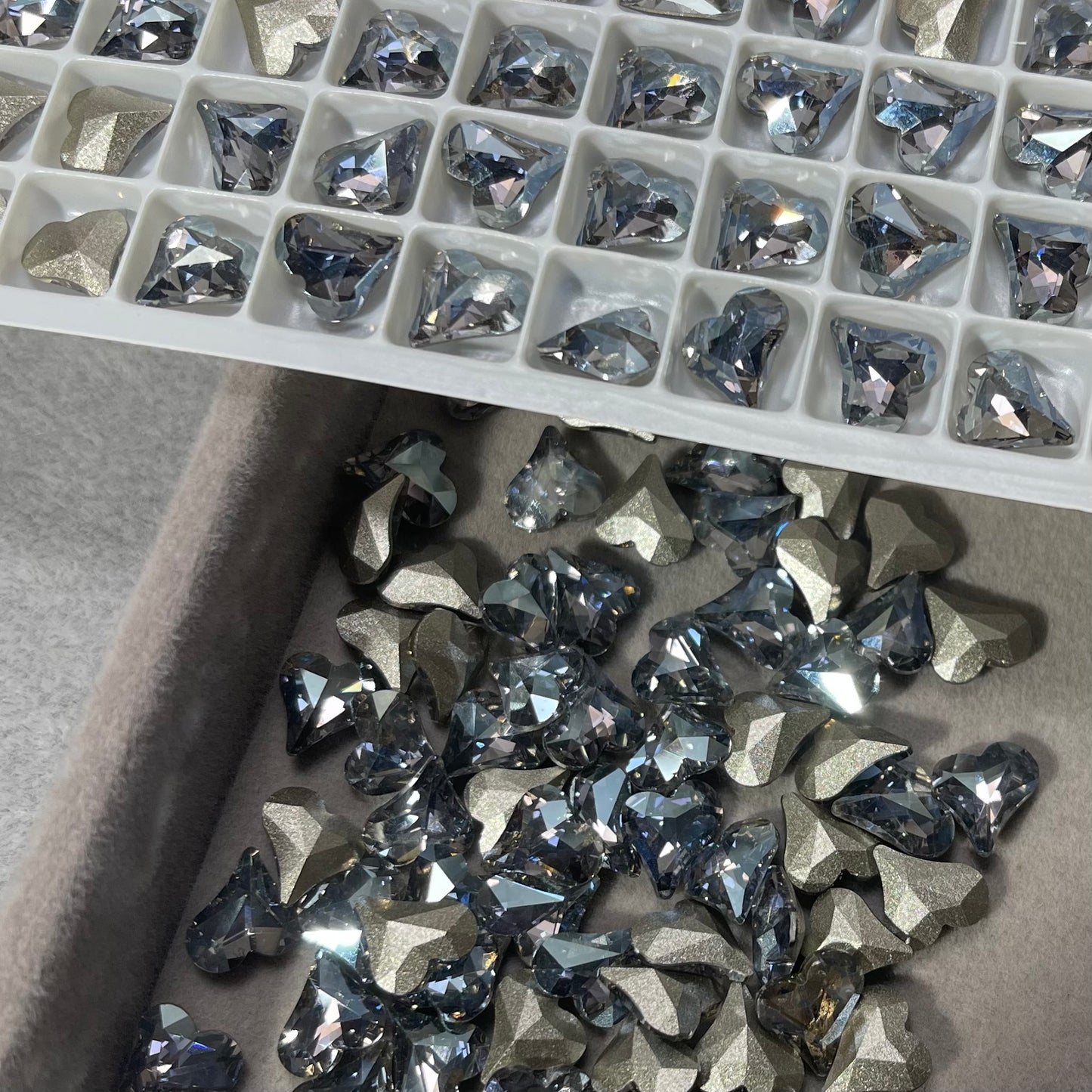 Medium-sized Heart Zircon-luxury nail or DIY