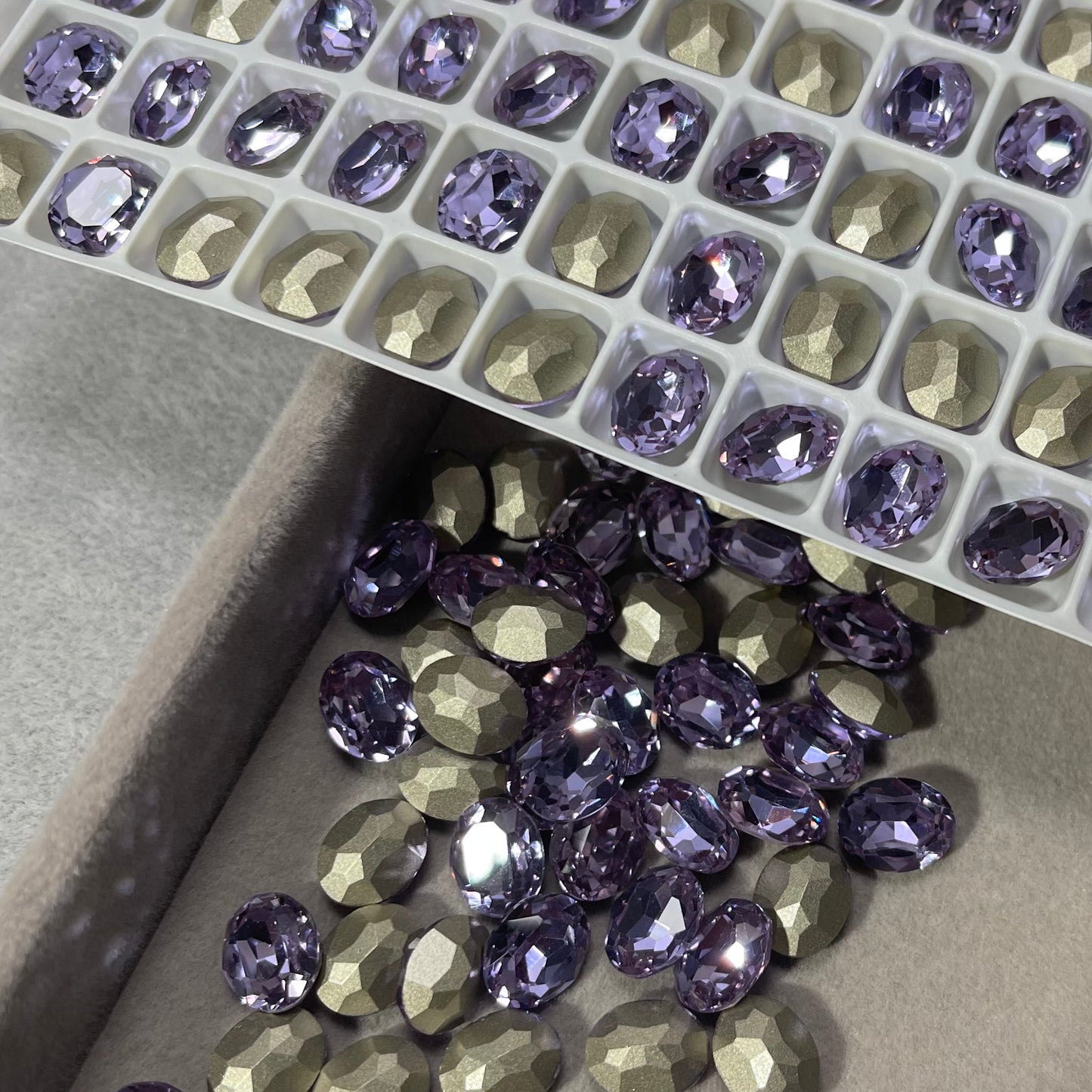 Medium-sized Oval Zircon-luxury nail or DIY